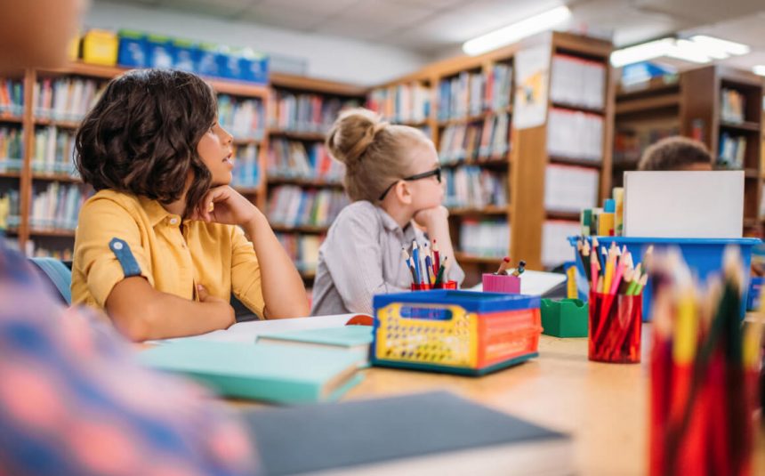 How to Interest Children at the Lesson